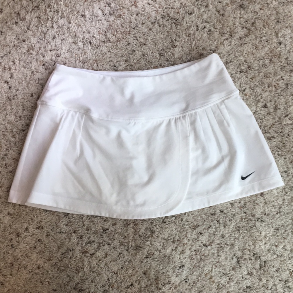 Nike tennis skirt